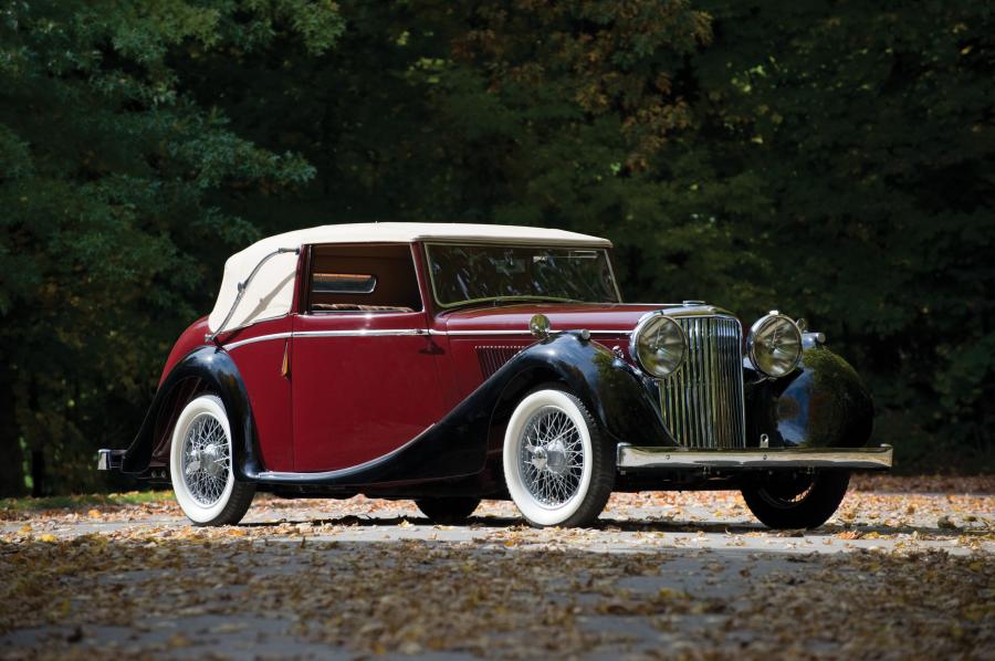  Jaguar Mk IV Drophead Coupe 1948 года  (фото 9 из 15)